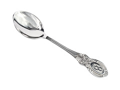 Серебряная чайная ложка с вензелем и объемным орнаментом на ручке «Купеческий» 
